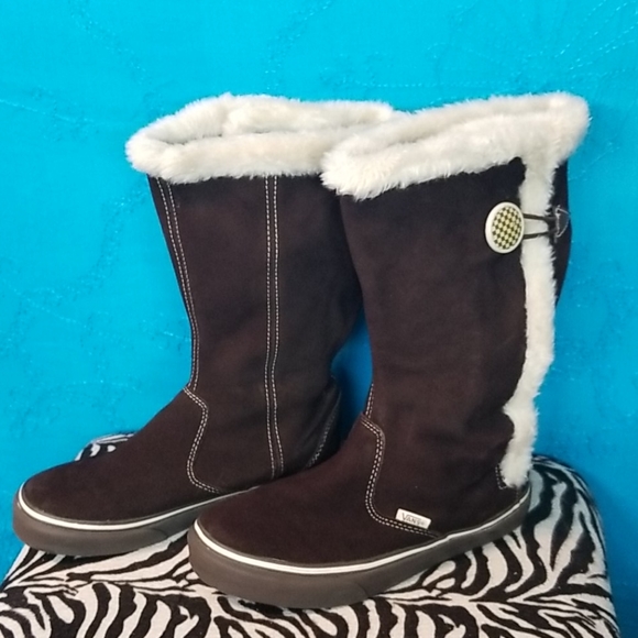 vans fur boots